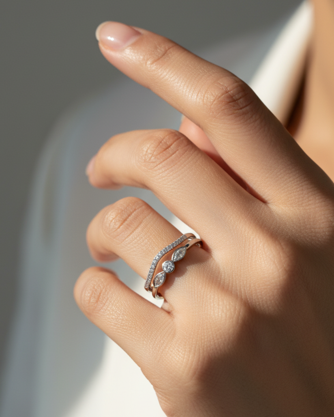 Interlaced Radiance Ring