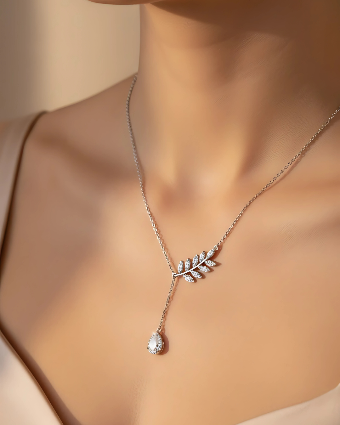 Seraphina Dew Necklace