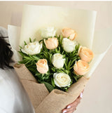 BOUQUET (5 Peach and 5 White Roses)
